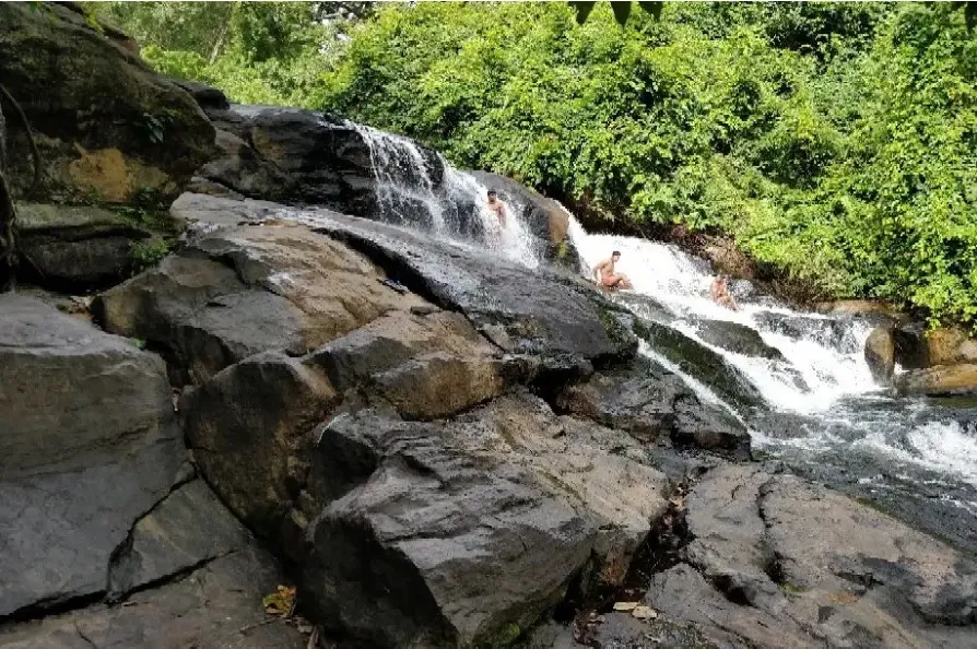 Thudugala Ella Waterfall